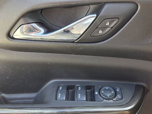 2017 GMC Acadia SLT