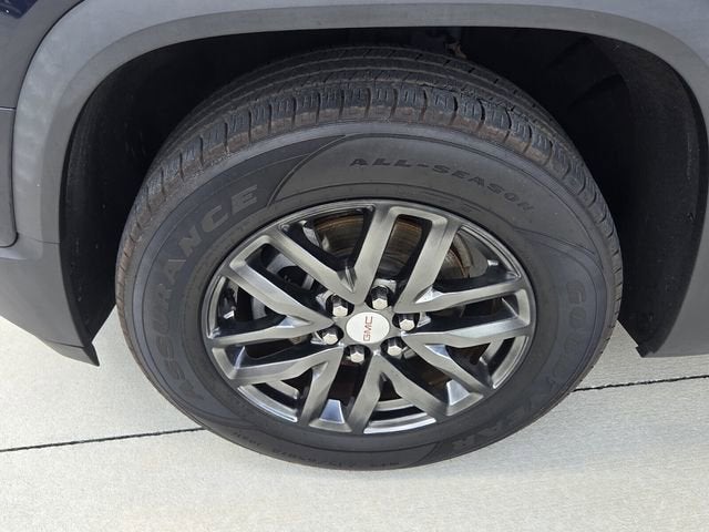 2017 GMC Acadia SLT