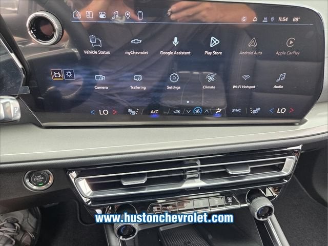 2027 Chevrolet Traverse LT - Photo 27