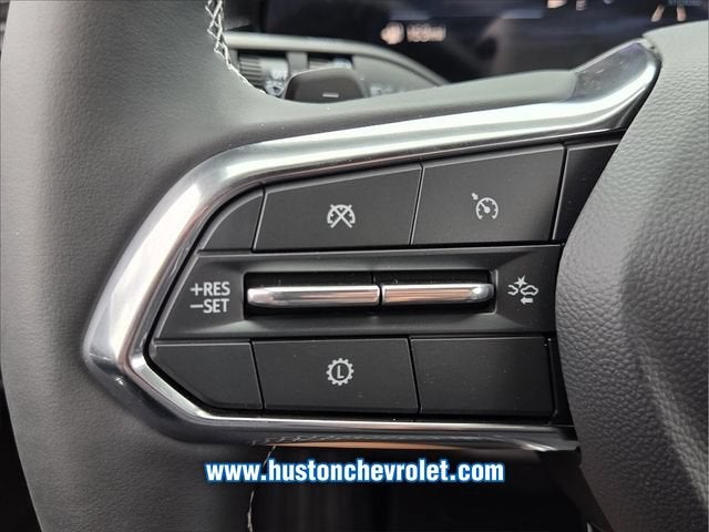 2027 Chevrolet Traverse LT - Photo 34