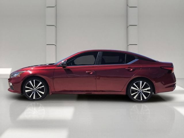 2020 Nissan Altima 2.0 SR