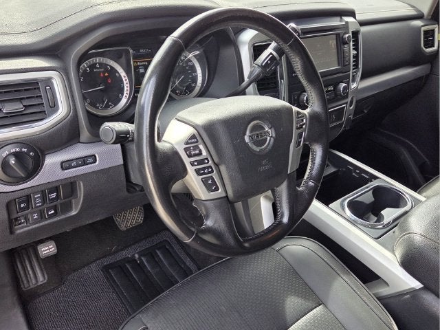 2019 Nissan Titan PRO-4X - Photo 12