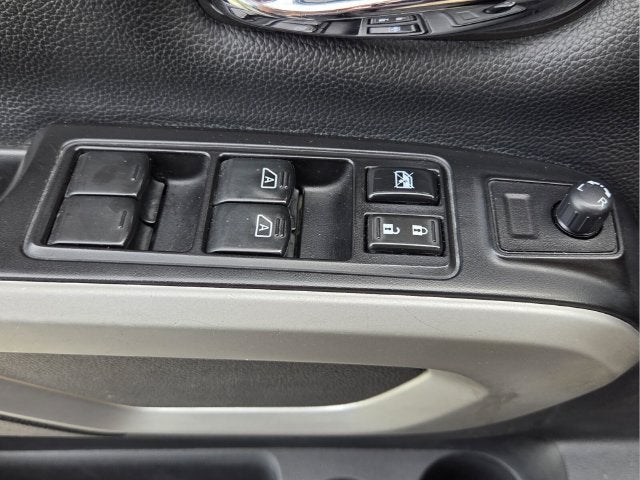 2019 Nissan Titan PRO-4X - Photo 24