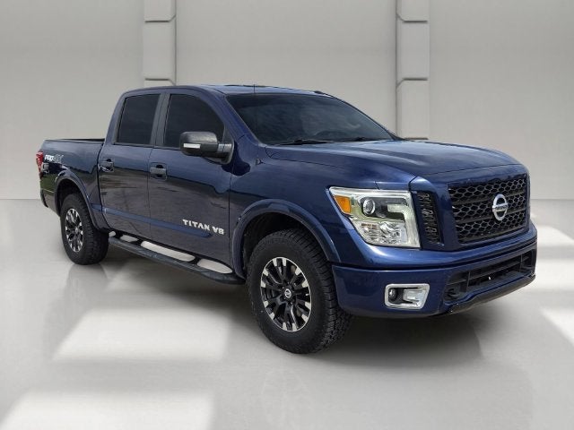 2019 Nissan Titan PRO-4X - Photo 7