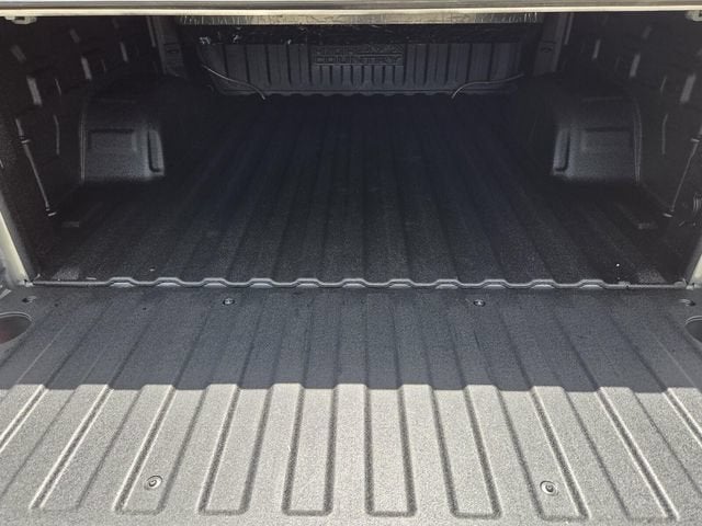 2019 Chevrolet Silverado 1500 High Country - Photo 17