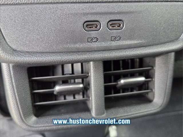 2027 Chevrolet Equinox LT - Photo 13