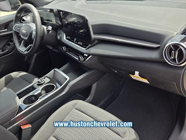 2027 Chevrolet Equinox LT - Photo 19