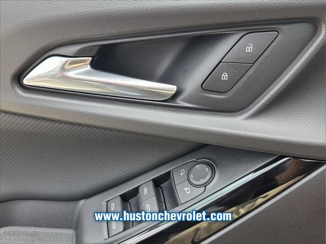 2027 Chevrolet Equinox LT - Photo 22