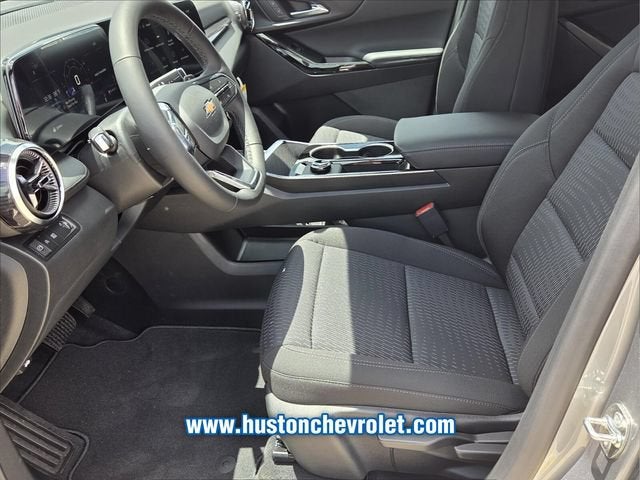 2027 Chevrolet Equinox LT - Photo 10