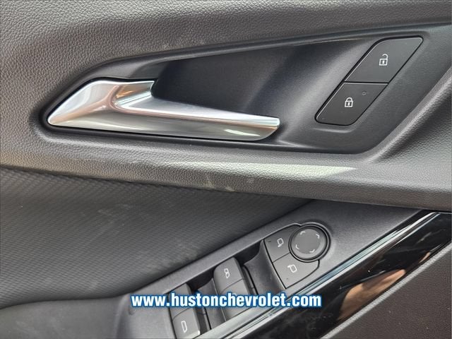 2027 Chevrolet Equinox LT - Photo 22