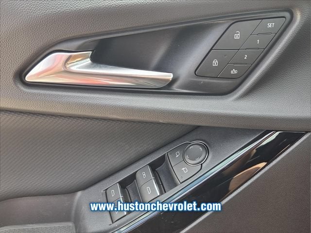 2027 Chevrolet Equinox RS - Photo 22