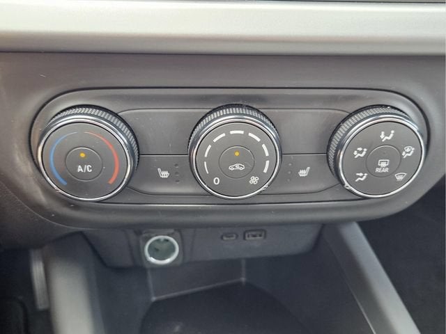 2024 Chevrolet Trax LS - Photo 25