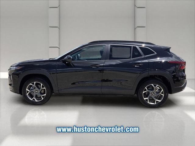 2026 Chevrolet Trax LT - Photo 2
