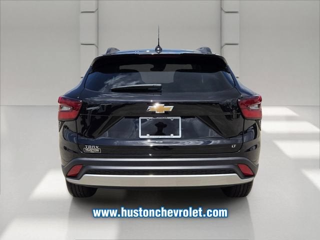 2026 Chevrolet Trax LT - Photo 4