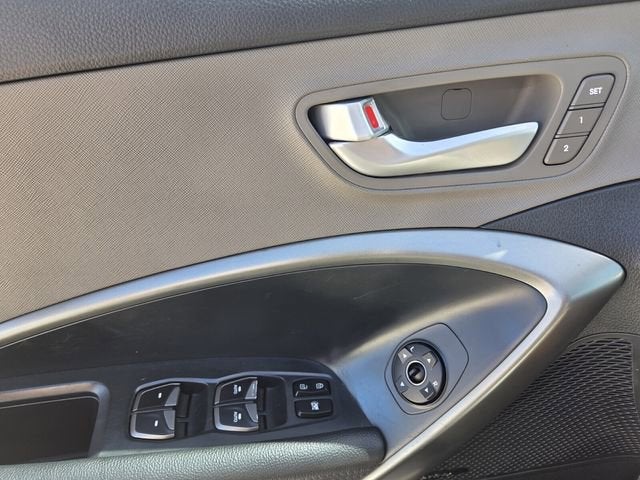 2017 Hyundai Santa Fe SE Ultimate
