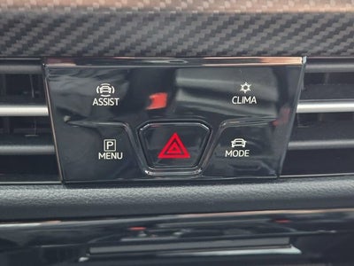 2025 Volkswagen Golf R Black Edition