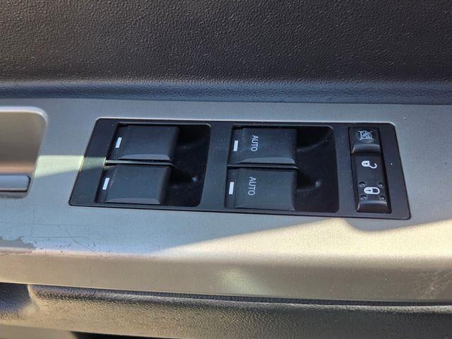 2010 Chrysler Sebring 4dr Sdn Limited