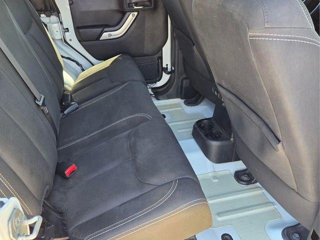 2015 Jeep Wrangler Unlimited 4WD 4dr Rubicon