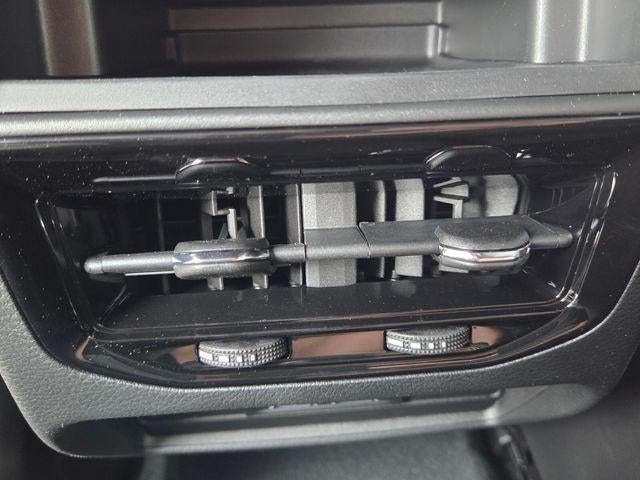 2026 Jeep Grand Cherokee Laredo 4x4