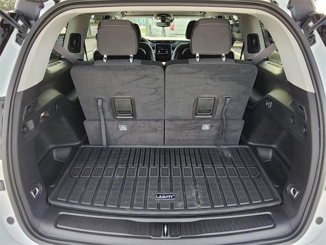 2024 Jeep Grand Cherokee L Laredo 4x4