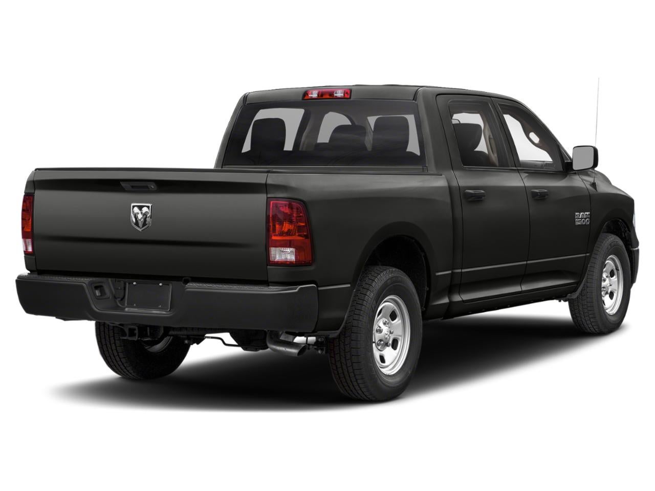 2019 RAM 1500 Classic Express 4x2 Crew Cab 5'7" Box