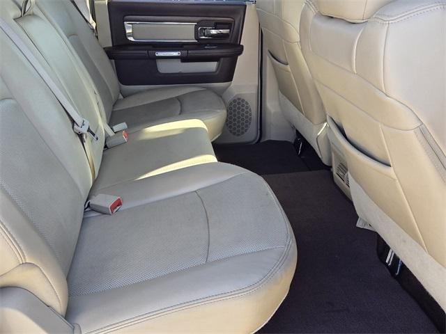 2017 RAM 1500 Laramie 4x2 Crew Cab 5'7" Box