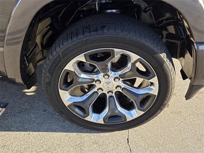 2020 RAM 1500 Limited 4x2 Crew Cab 5'7" Box