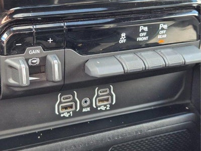 2025 RAM 1500 Laramie 4x4 Crew Cab 5'7" Box