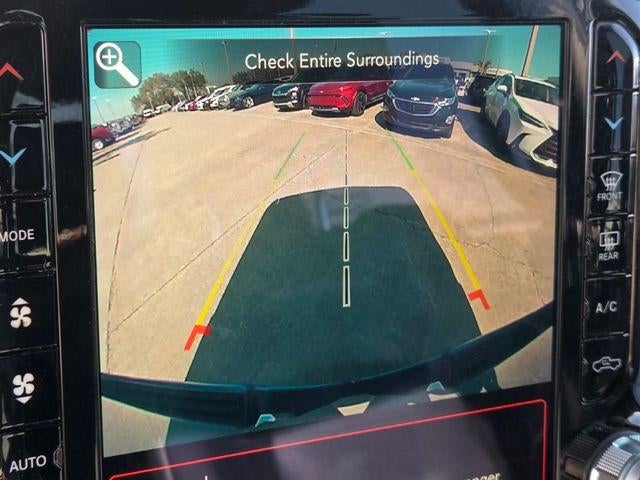 2021 RAM 1500 Laramie 4x4 Crew Cab 5'7" Box