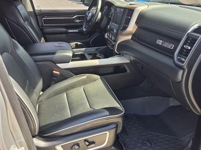 2022 RAM 1500 Laramie 4x4 Crew Cab 5'7" Box