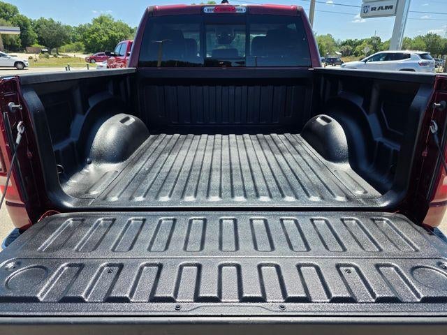 2022 RAM 1500 Laramie 4x4 Crew Cab 5'7" Box