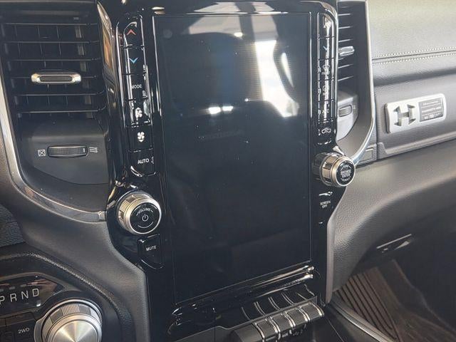 2024 RAM 1500 Laramie 4x4 Crew Cab 5'7" Box