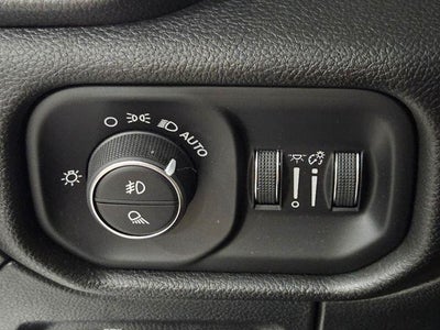 2024 RAM 1500 Laramie 4x4 Crew Cab 5'7" Box