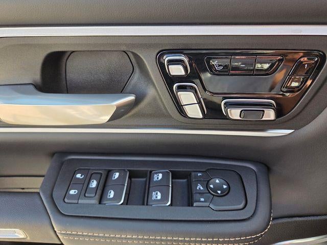 2026 RAM 1500 Tungsten 4x4 Crew Cab 5'7" Box