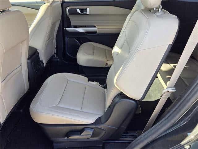 2024 Ford Explorer XLT 4WD