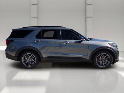 2026 Ford Explorer ST 4WD