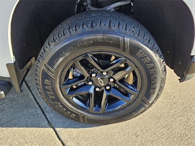 2021 Chevrolet Silverado 1500 Crew Cab Standard Box 4-Wheel Drive LT Trail Boss