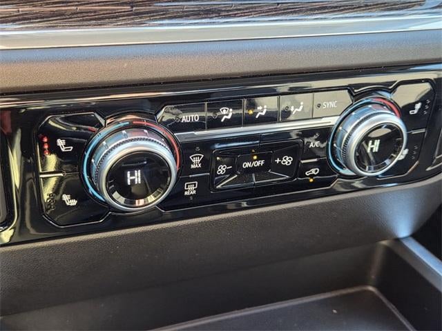 2024 GMC Sierra 1500 Crew Cab Short Box 4-Wheel Drive Elevation 3SB