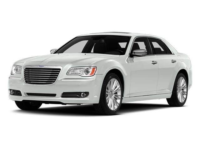 2014 Chrysler 300 4dr Sdn RWD