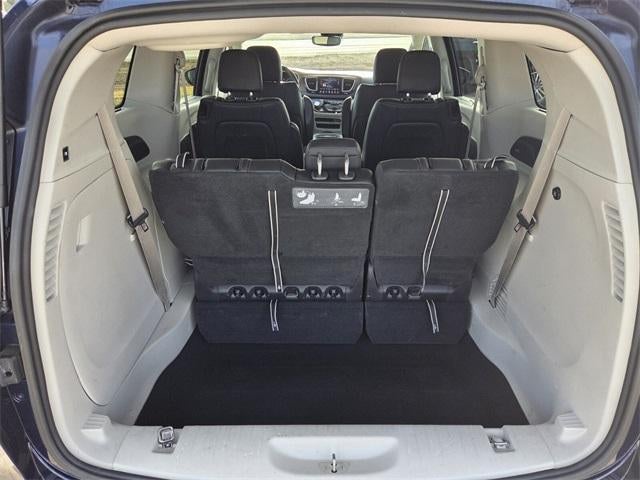 2019 Chrysler Pacifica Touring L FWD