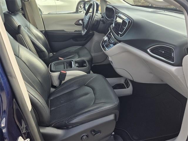 2019 Chrysler Pacifica Touring L FWD