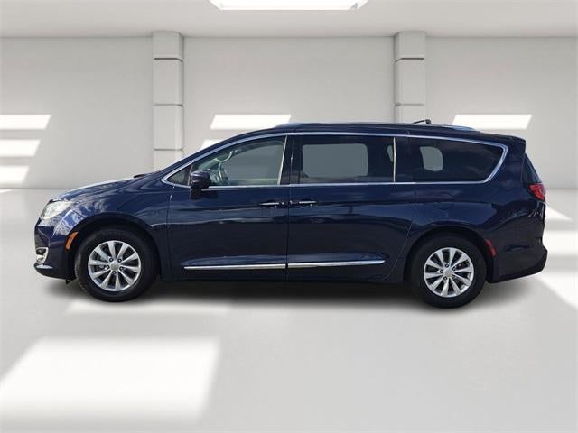 2019 Chrysler Pacifica Touring L FWD