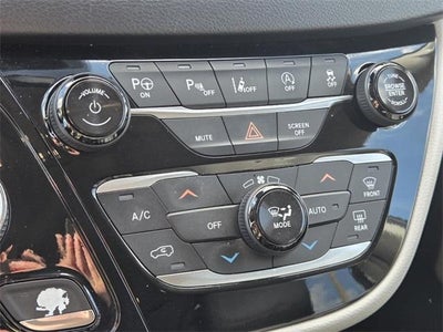 2019 Chrysler Pacifica Touring L FWD