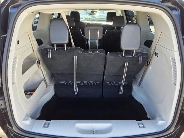 2024 Chrysler Pacifica Touring L FWD