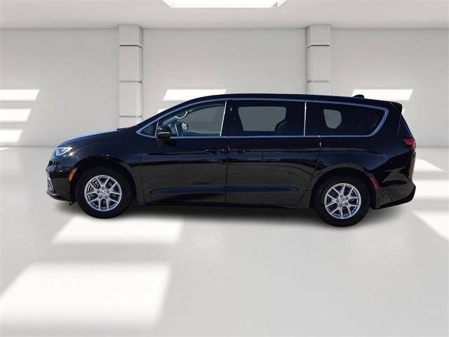 2024 Chrysler Pacifica Touring L FWD