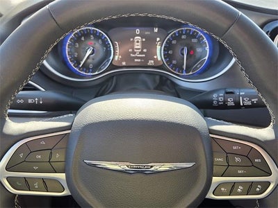 2024 Chrysler Pacifica Touring L FWD