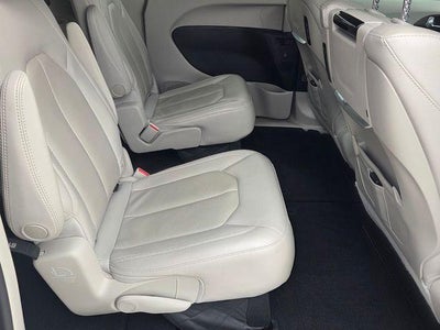 2019 Chrysler Pacifica Touring L Plus FWD
