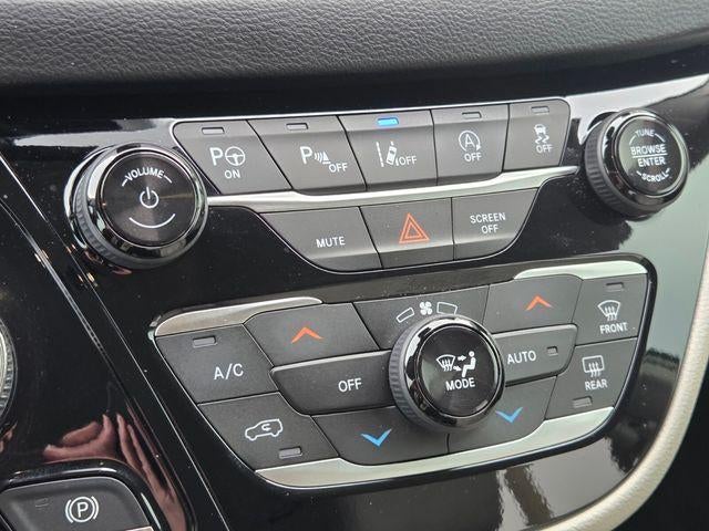 2019 Chrysler Pacifica Touring L Plus FWD