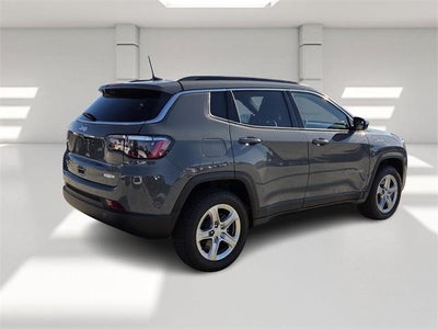 2023 Jeep Compass Latitude 4x4