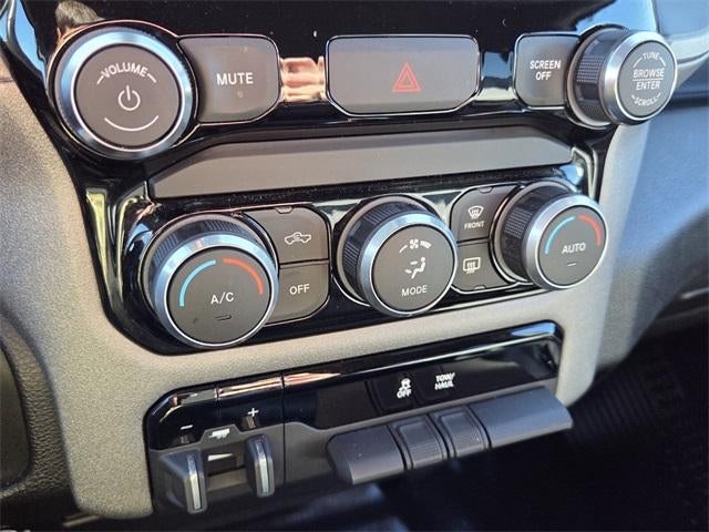 2024 RAM 2500 Tradesman 4x4 Crew Cab 6'4" Box